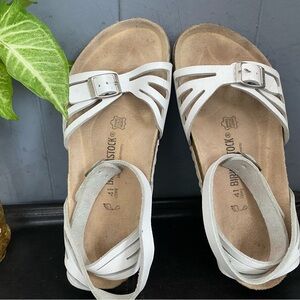 Pre-owned Birkenstock Bali Women's White Sandals 41/10 Women’s